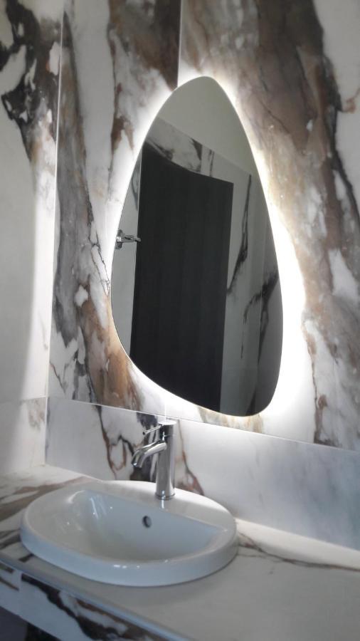 The Zen Point Detox Suites Маратополис Экстерьер фото